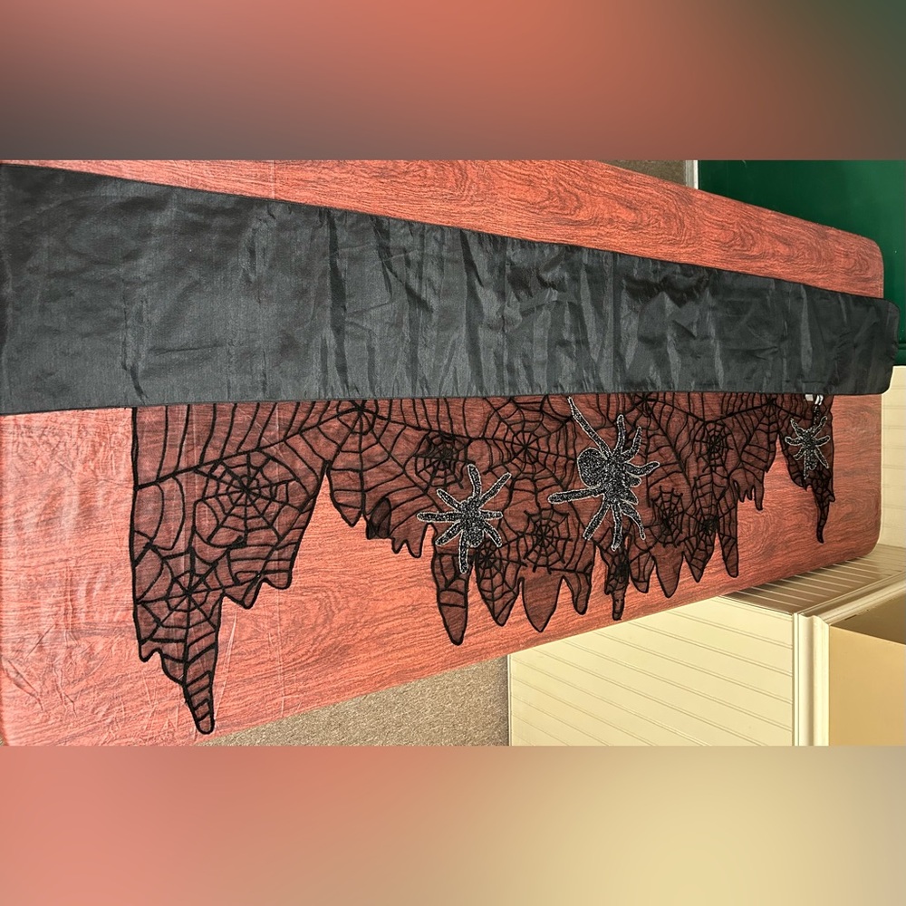 Pier 1 One Halloween Spider Web Black Table Runner Ooky Spooky Season  80"